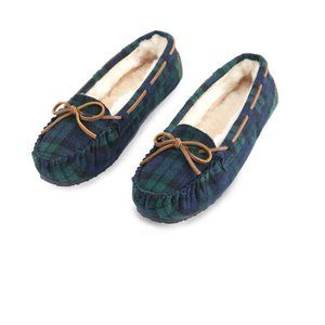 VINEYARD VINES WOMANS SLIPPERS NEW IN BOX  Size 7M